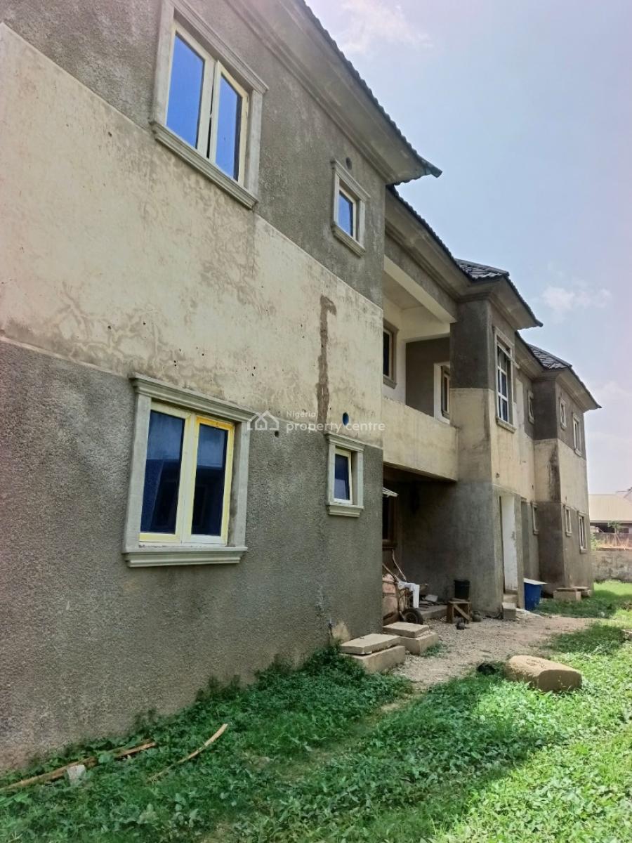 Luxury 3 Bedroom Block of Flat with Excellent Facilities, Amac Market District Axis, Fha (f.h.a), Lugbe District, Abuja, Block of Flats for Sale