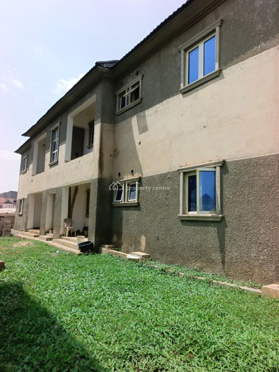 Luxury 3 Bedroom Block of Flat with Excellent Facilities, Amac Market District Axis, Fha (f.h.a), Lugbe District, Abuja, Block of Flats for Sale