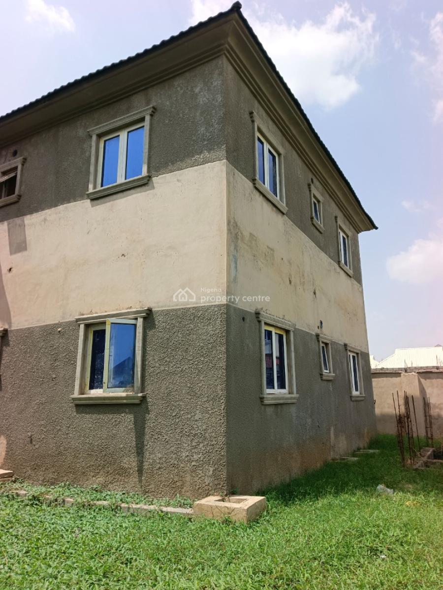 Luxury 3 Bedroom Block of Flat with Excellent Facilities, Amac Market District Axis, Fha (f.h.a), Lugbe District, Abuja, Block of Flats for Sale