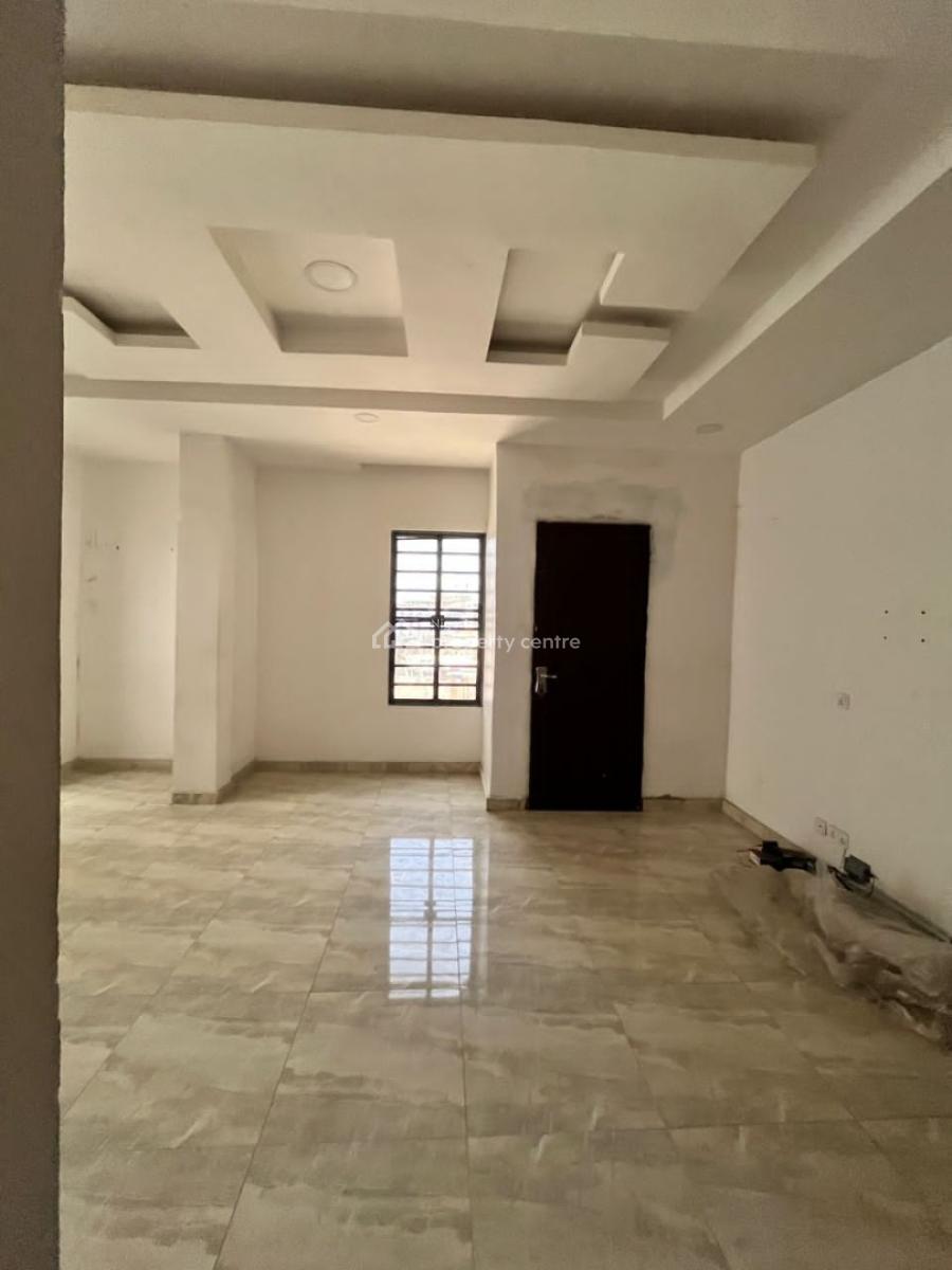 Standard 3 Bedroom Apartment, Off Freedom Way Lekki Phase 1, Lekki, Lagos, Flat / Apartment for Sale