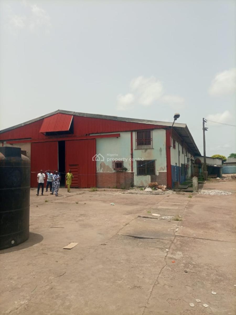 a Self Compound   Warehouse of  6,000 Sqmts with Inbuilt Office Space, Kirikiri, Apapa, Lagos, Warehouse for Rent