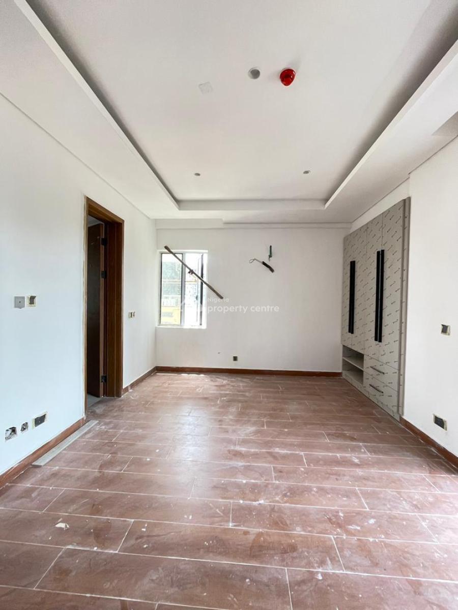 3 Bedroom Apartment a Room Boys Quarter, Ikoyi, Lagos, Flat / Apartment for Sale