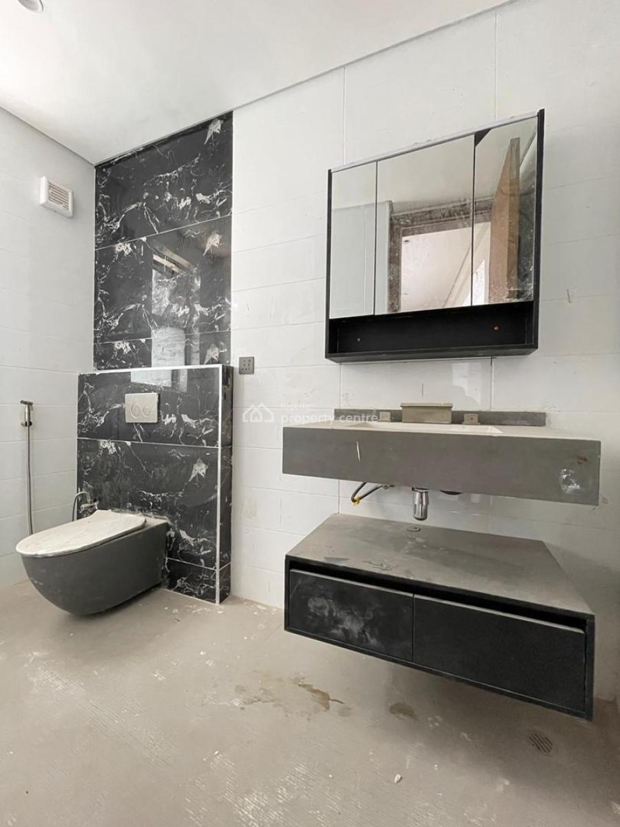 3 Bedroom Apartment a Room Boys Quarter, Ikoyi, Lagos, Flat / Apartment for Sale