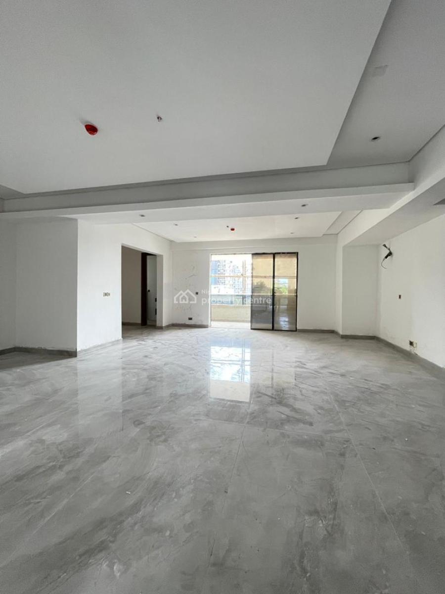 3 Bedroom Apartment a Room Boys Quarter, Ikoyi, Lagos, Flat / Apartment for Sale