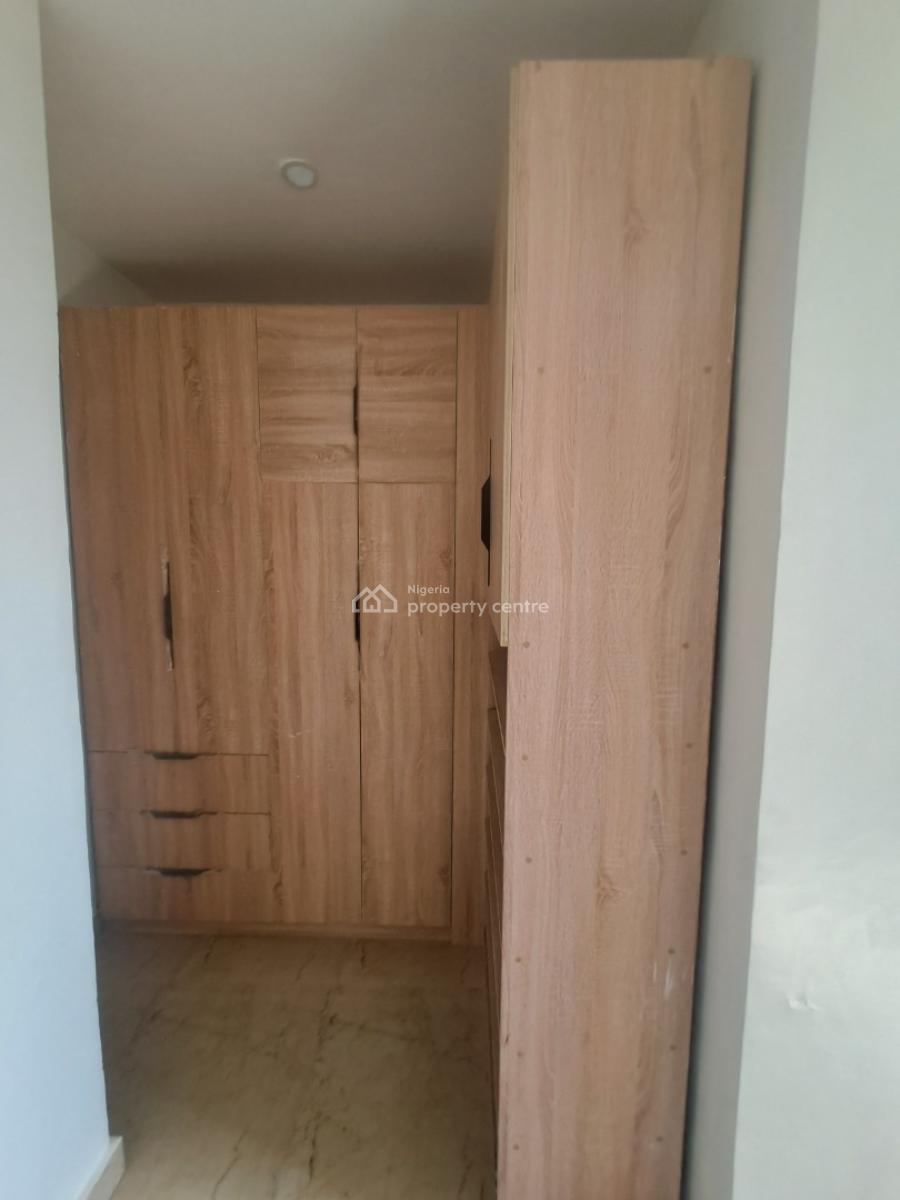 Well Built 3 Bedroom Apartment with Bq and Pool in Serene Environment, Off Adeola Odeku, Victoria Island (vi), Lagos, Flat / Apartment for Rent