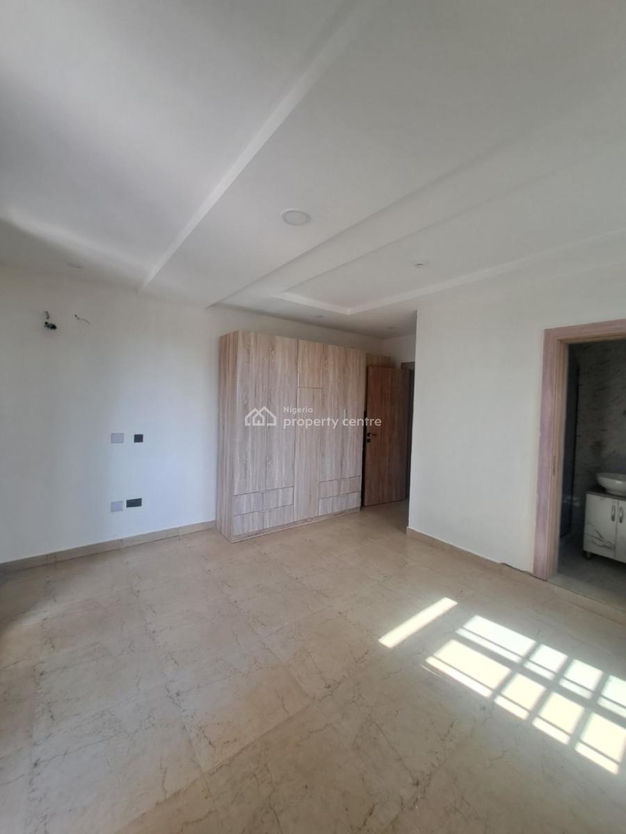 Well Built 3 Bedroom Apartment with Bq and Pool in Serene Environment, Off Adeola Odeku, Victoria Island (vi), Lagos, Flat / Apartment for Rent