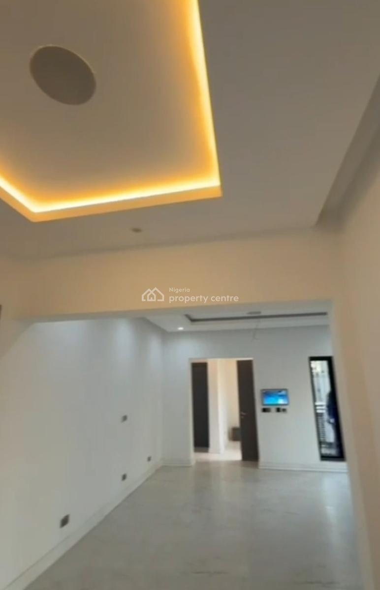 Contemporary 5 Bedroom Fully Detached Duplex, Guzape District, Abuja, Detached Duplex for Sale