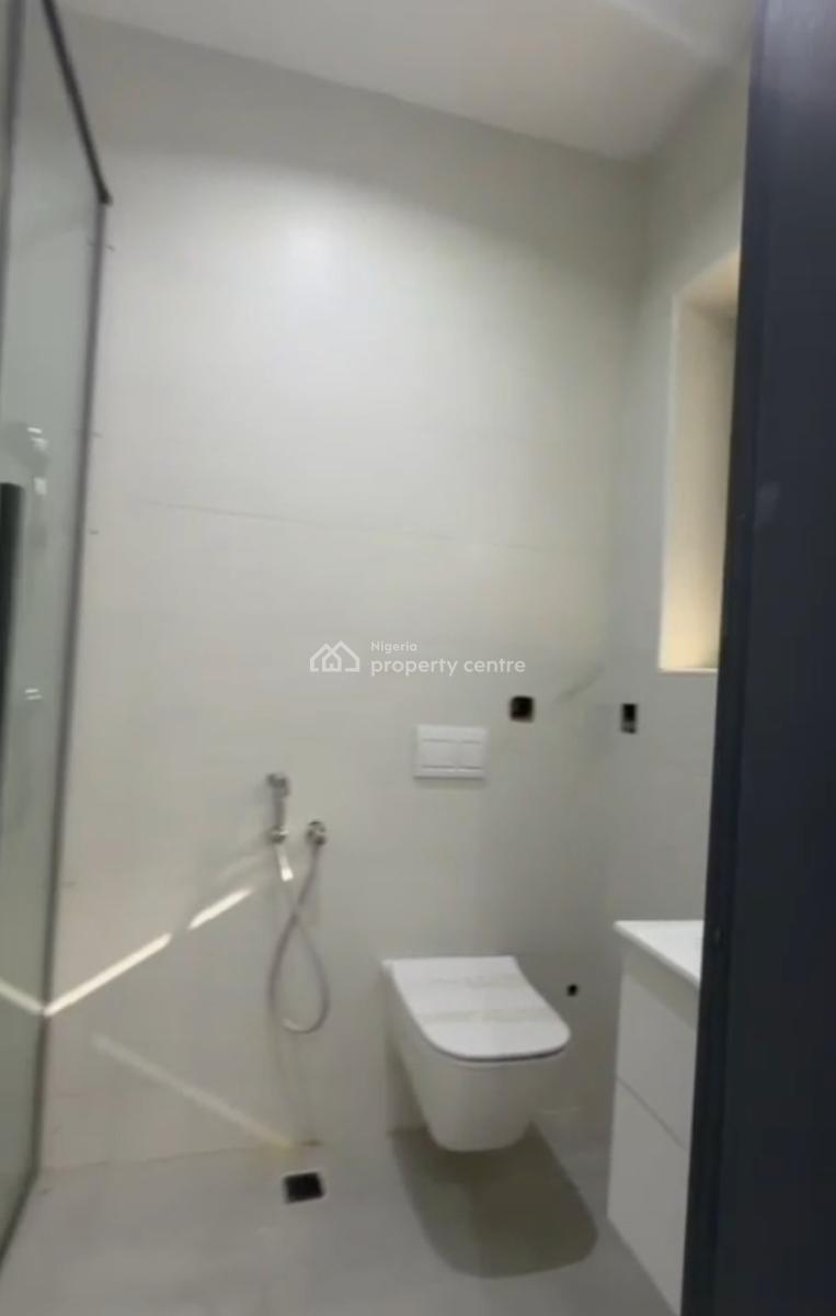 Contemporary 5 Bedroom Fully Detached Duplex, Guzape District, Abuja, Detached Duplex for Sale