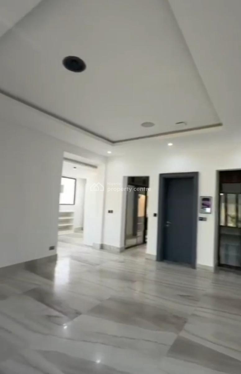 Contemporary 5 Bedroom Fully Detached Duplex, Guzape District, Abuja, Detached Duplex for Sale