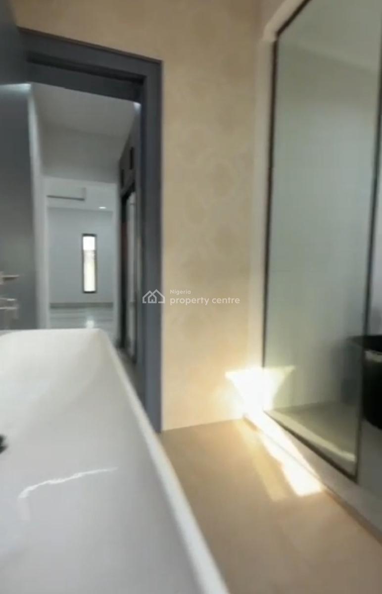 Contemporary 5 Bedroom Fully Detached Duplex, Guzape District, Abuja, Detached Duplex for Sale