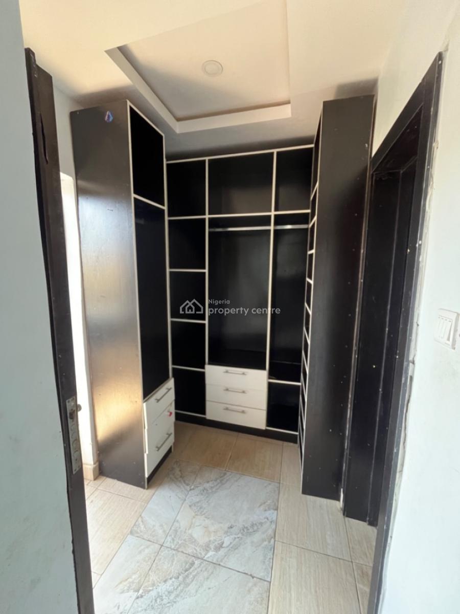 New 2 Bedroom Upstairs Apartment, Shasha, Alimosho, Lagos, Flat / Apartment for Rent