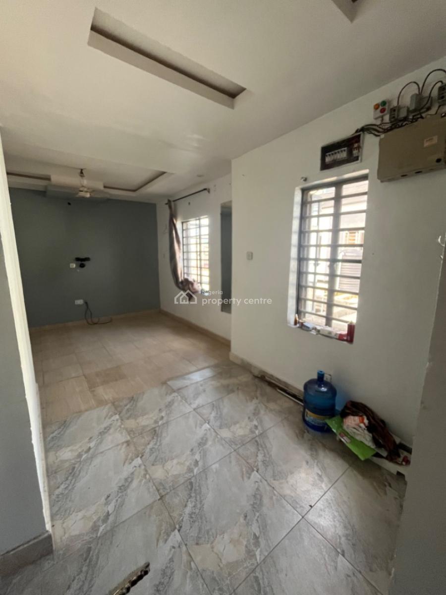 New 2 Bedroom Upstairs Apartment, Shasha, Alimosho, Lagos, Flat / Apartment for Rent