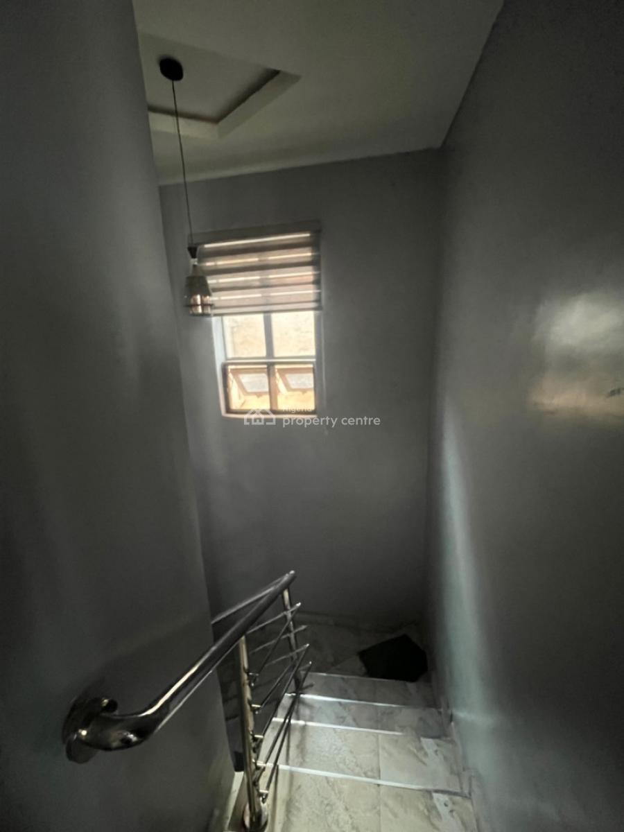New 2 Bedroom Upstairs Apartment, Shasha, Alimosho, Lagos, Flat / Apartment for Rent