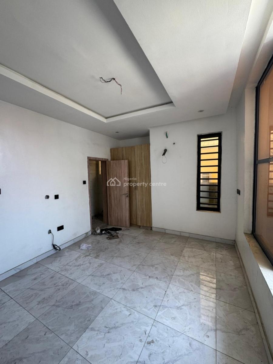 Well Maintained 2 Bedroom Apartment, Ikate, Lekki, Lagos, Flat / Apartment for Rent