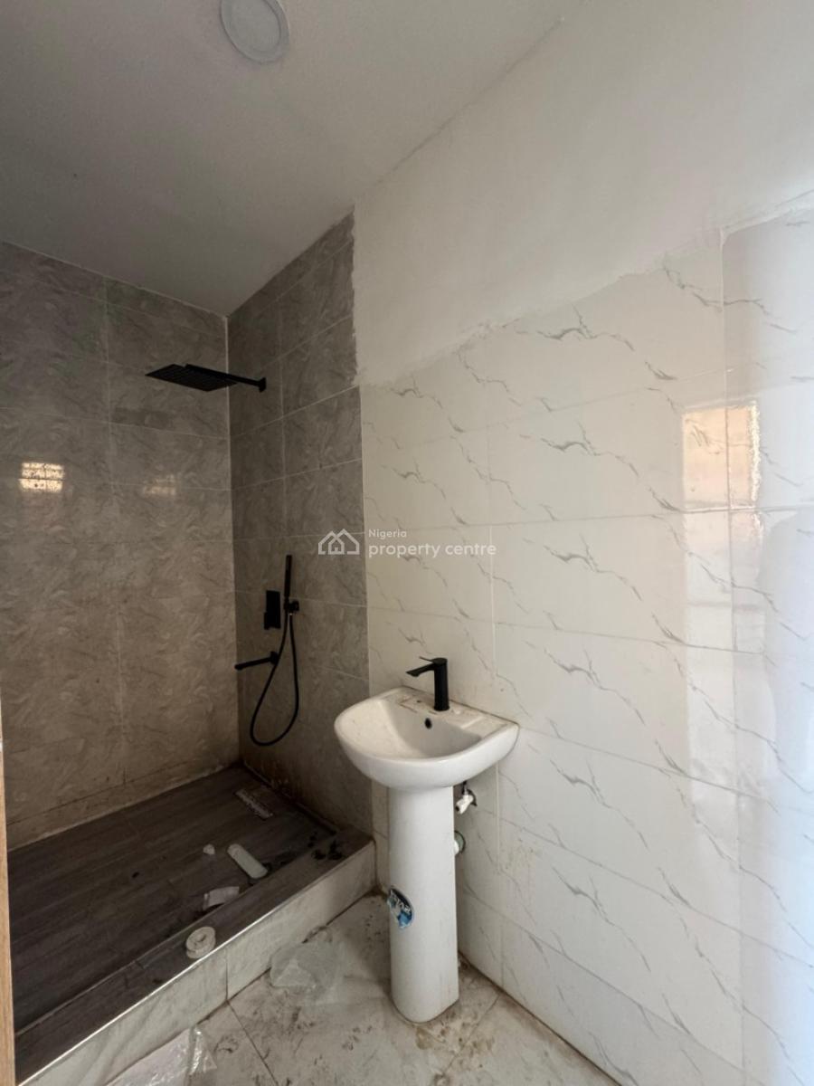 Well Maintained 2 Bedroom Apartment, Ikate, Lekki, Lagos, Flat / Apartment for Rent