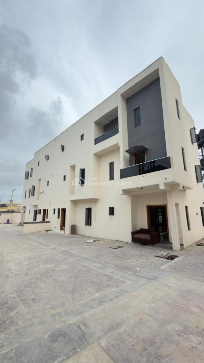 4 Bedroom Semi Detached Duplex + Bq, New Road, Lekki, Lagos, Semi-detached Duplex for Sale