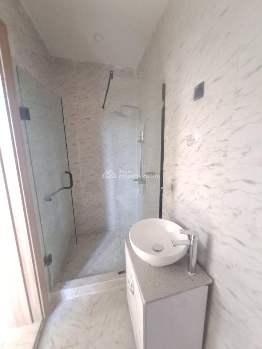 Well Built 3 Bedroom Serviced Apartment with Bq, Pool and Elevator, Adeola Odeku, Victoria Island (vi), Lagos, Flat / Apartment for Rent