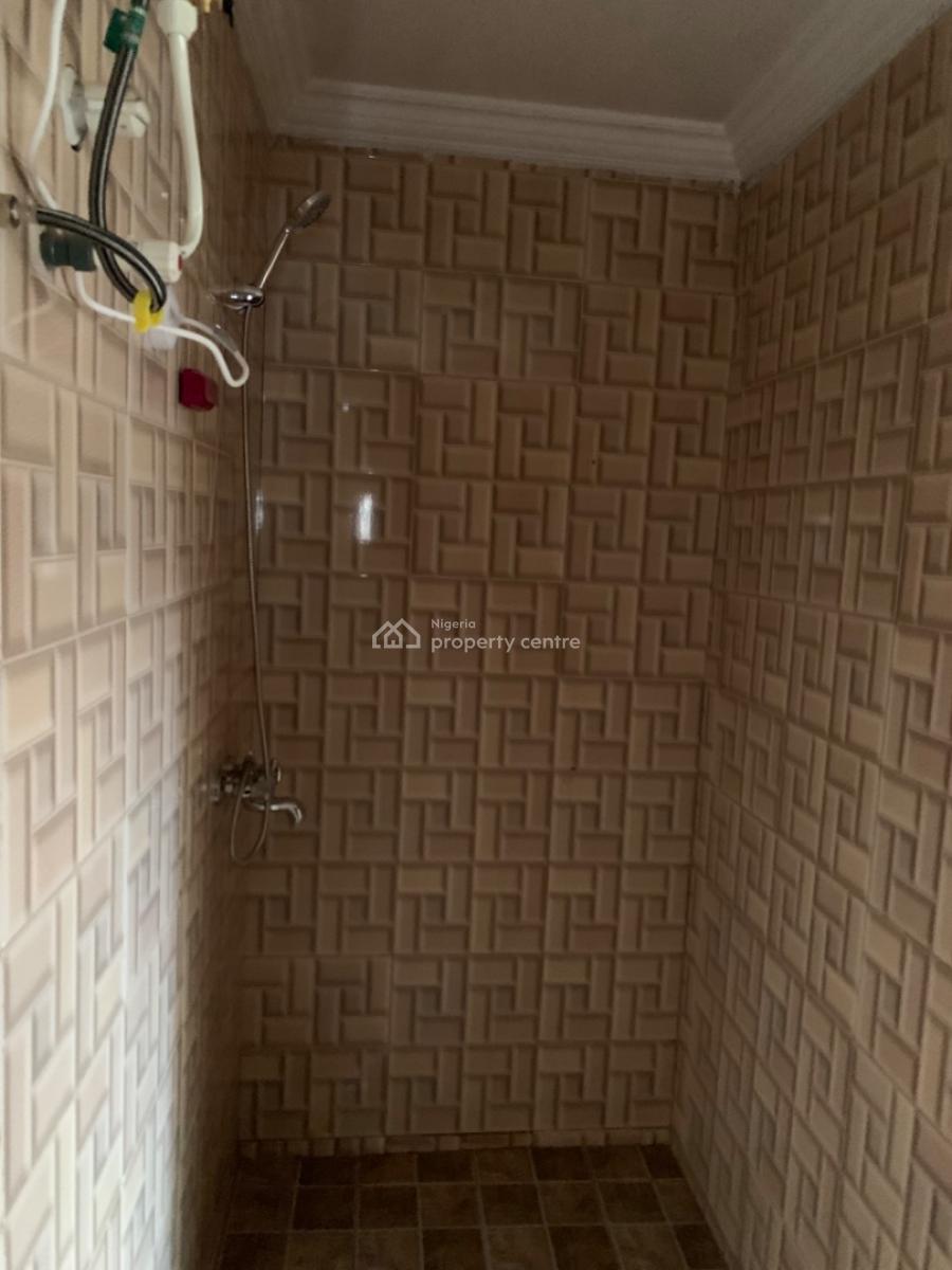 Spacious 2 Bedroom Flat, Gra Phase 1, Magodo, Lagos, Flat / Apartment for Rent