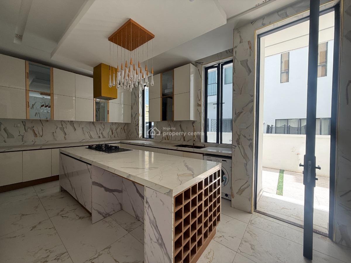 5 Bedroom Detached Available, Osapa, Lekki, Lagos, Detached Duplex for Sale