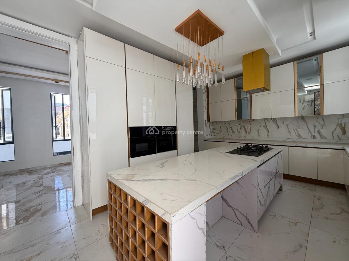 5 Bedroom Detached Available, Osapa, Lekki, Lagos, Detached Duplex for Sale