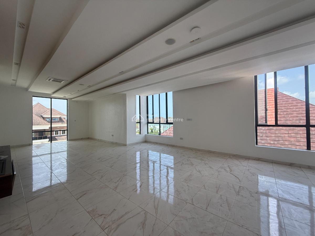 5 Bedroom Detached Available, Osapa, Lekki, Lagos, Detached Duplex for Sale