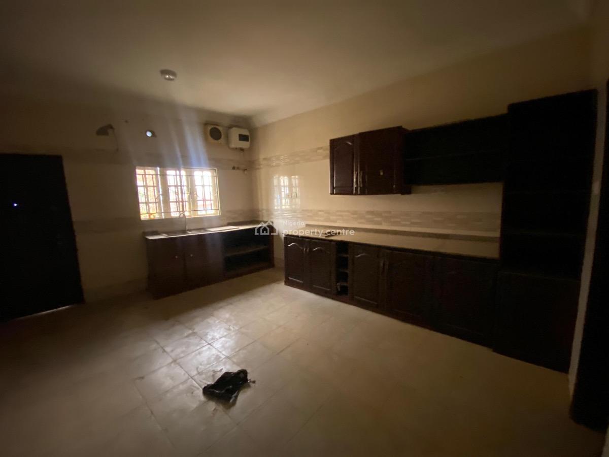 Nice 4 Bedroom Semi Detached  Duplex, Utako, Abuja, Semi-detached Duplex for Rent