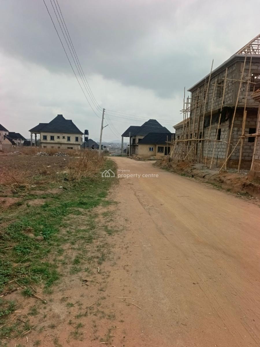 Luxury 3 Bedroom Bungalow with Excellent Facilities, Lugbe District, Abuja, Detached Bungalow for Sale
