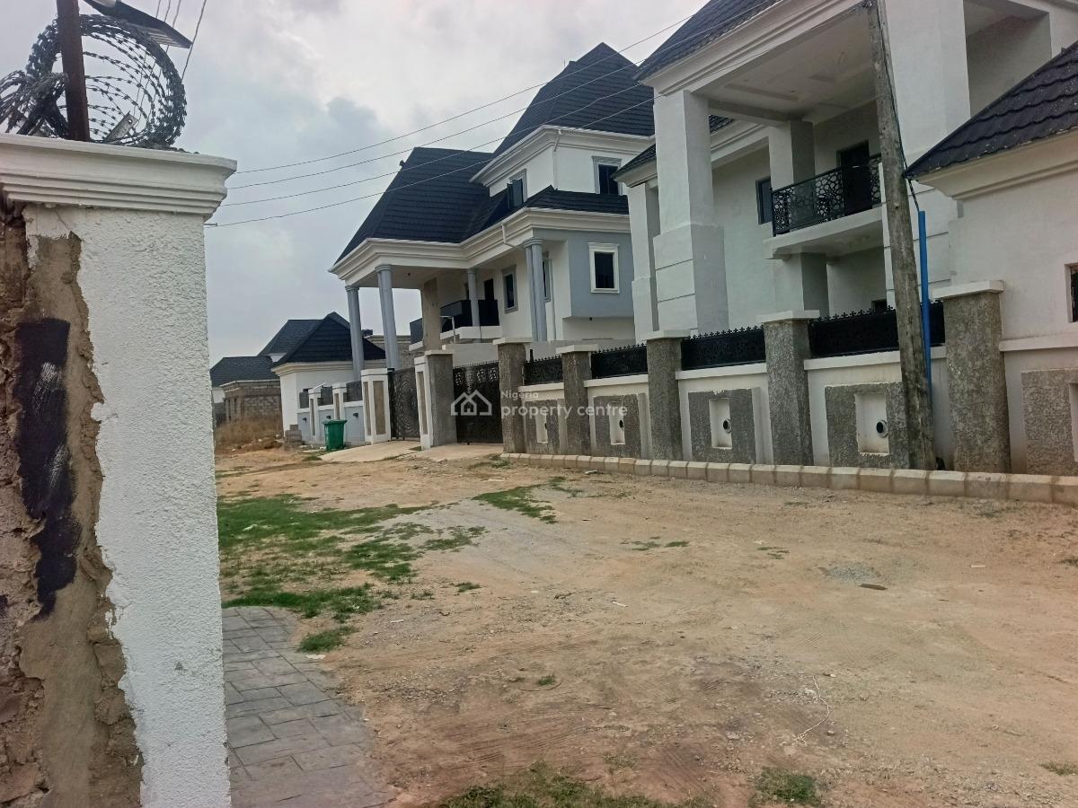 Luxury 3 Bedroom Bungalow with Excellent Facilities, Lugbe District, Abuja, Detached Bungalow for Sale