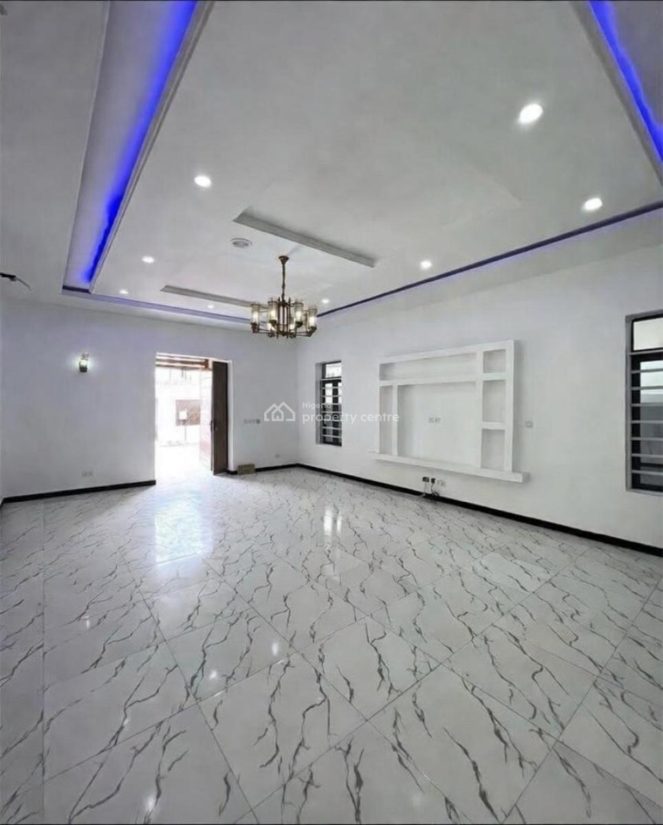 Lovely Spacious 5bedroom Fully Detached Duplex + 2bqs in Secure Estate, Orchid Road, Lekki, Lagos, Detached Duplex for Rent