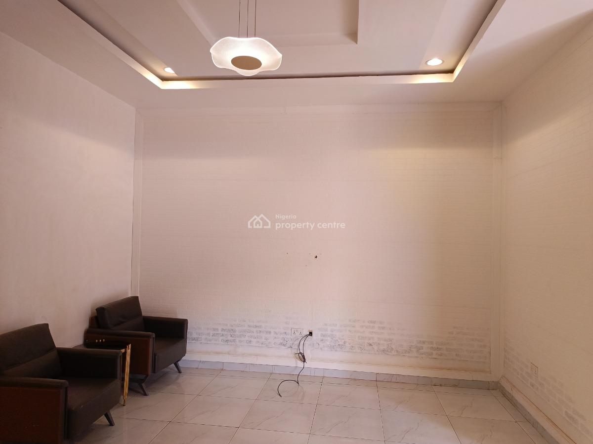 Serviced 3 Bedroom Flat (ground Floor), Jahi Gilmor, Jahi, Abuja, Flat / Apartment for Rent