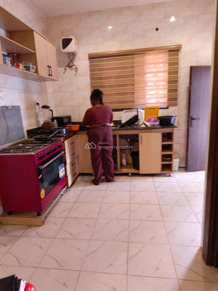 Serviced 3 Bedroom Flat (ground Floor), Jahi Gilmor, Jahi, Abuja, Flat / Apartment for Rent