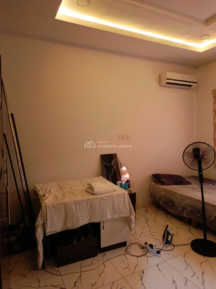 Serviced 3 Bedroom Flat (ground Floor), Jahi Gilmor, Jahi, Abuja, Flat / Apartment for Rent