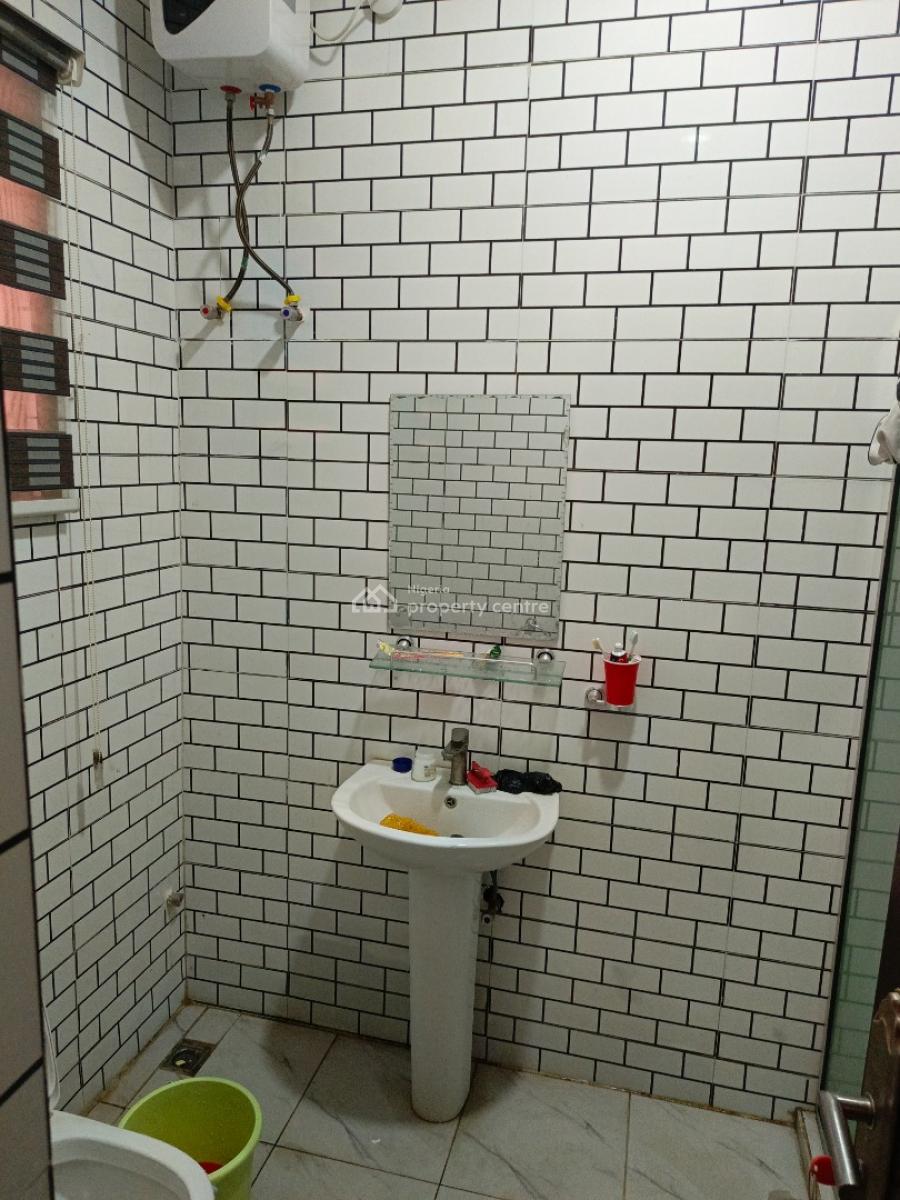 Serviced 3 Bedroom Flat (ground Floor), Jahi Gilmor, Jahi, Abuja, Flat / Apartment for Rent