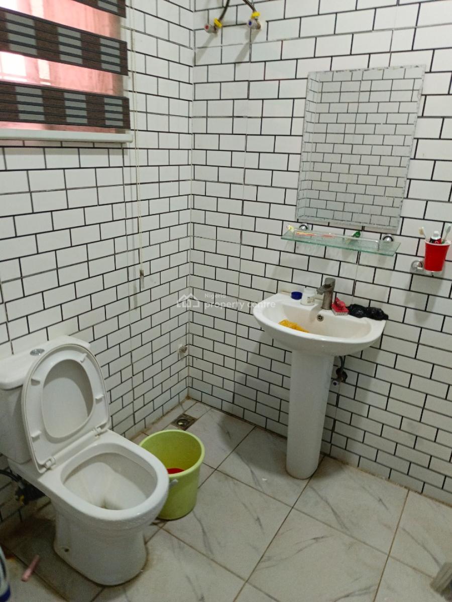 Serviced 3 Bedroom Flat (ground Floor), Jahi Gilmor, Jahi, Abuja, Flat / Apartment for Rent