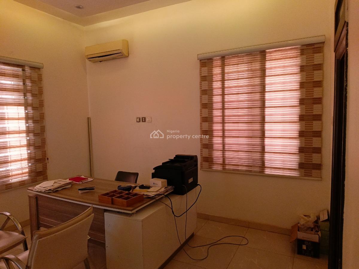 Serviced 3 Bedroom Flat (ground Floor), Jahi Gilmor, Jahi, Abuja, Flat / Apartment for Rent