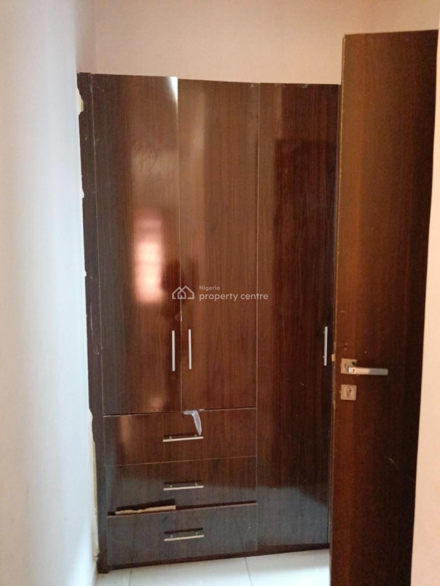 Serviced 3 Bedroom Flat (ground Floor), Jahi Gilmor, Jahi, Abuja, Flat / Apartment for Rent