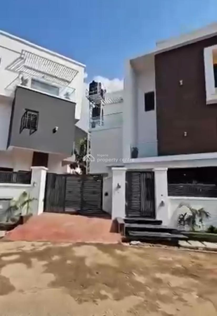 Luxurious 4 Bedroom Terrace Duplex Self Compound, Guzape District, Abuja, Terraced Duplex for Sale