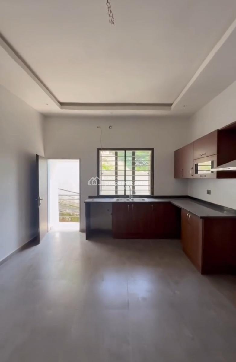 5 Bedroom Semi Detached Duplex, Asokoro District, Abuja, Semi-detached Duplex for Sale