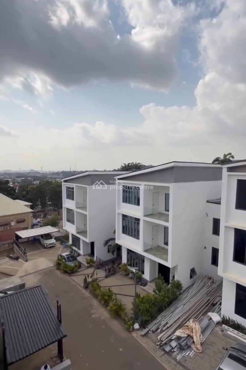 5 Bedroom Semi Detached Duplex, Asokoro District, Abuja, Semi-detached Duplex for Sale
