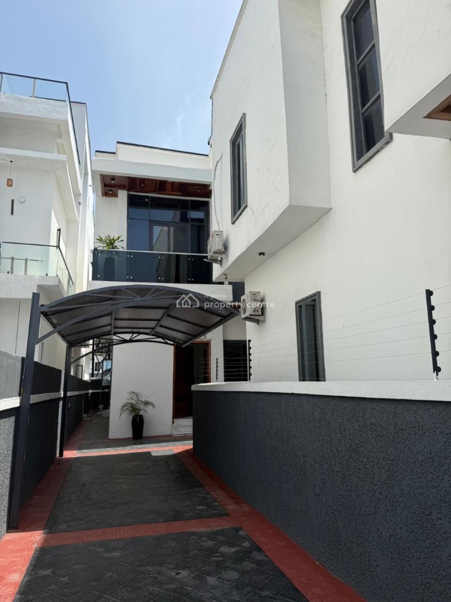 4 Bedroom Fully Detached Duplex with Bq for Distress, Royal Pine Estate, Orchid Road By Second Toll Gate, Lekki Expressway, Lekki, Lagos, Detached Duplex for Sale