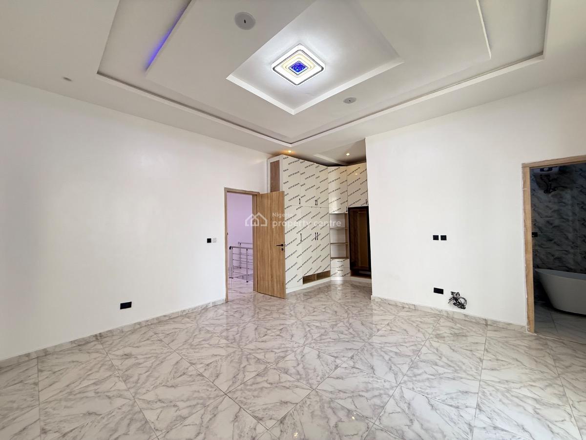 4 Bedroom Fully Detached Duplex with Bq for Distress, Royal Pine Estate, Orchid Road By Second Toll Gate, Lekki Expressway, Lekki, Lagos, Detached Duplex for Sale