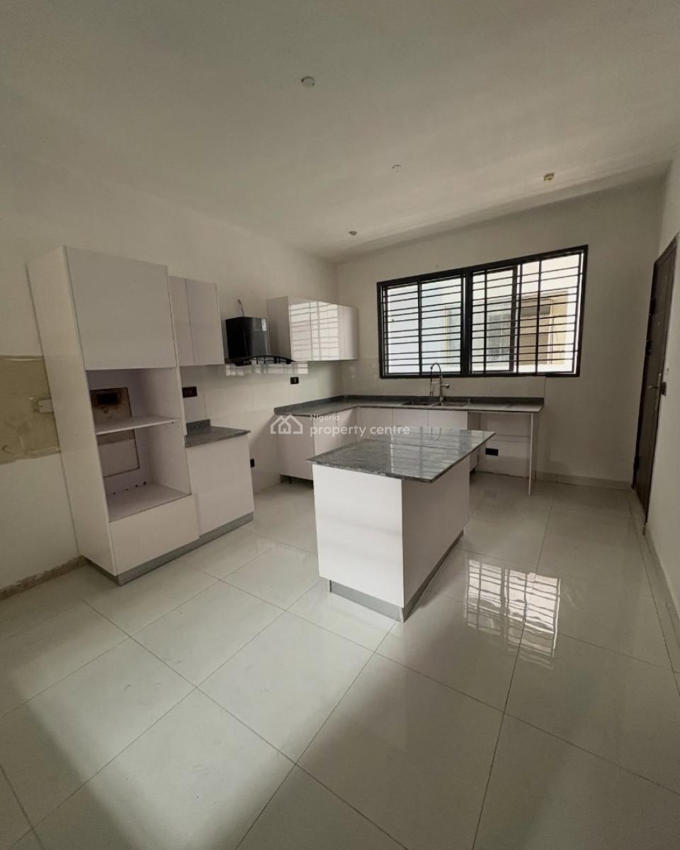 4 Bedroom Terrace with Bq, 4 Bedroom Duplex with Pool and Gym in a Secured Estate, Lekki Phase 1, Lekki, Lagos, Terraced Duplex for Rent