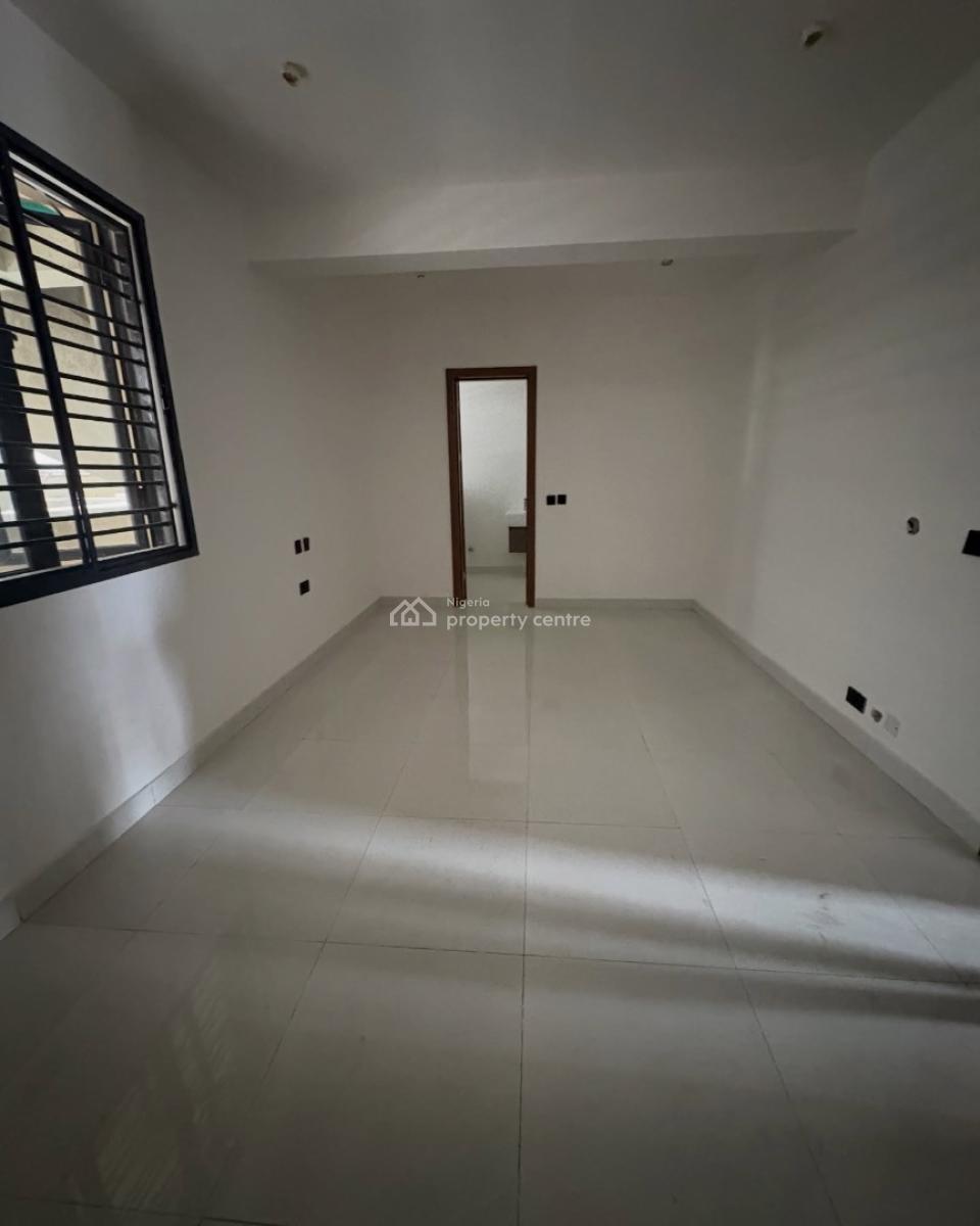 4 Bedroom Terrace with Bq, 4 Bedroom Duplex with Pool and Gym in a Secured Estate, Lekki Phase 1, Lekki, Lagos, Terraced Duplex for Rent