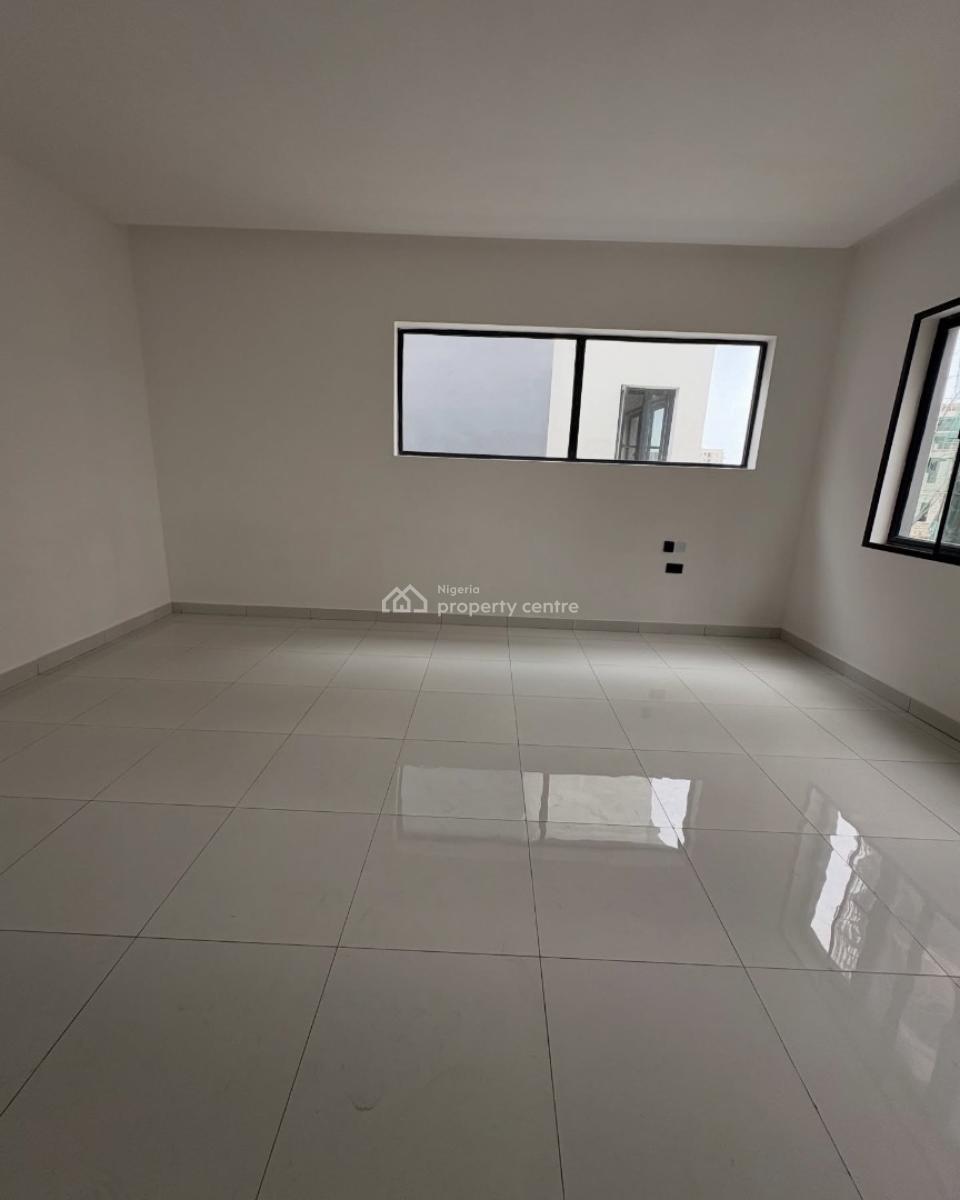 4 Bedroom Terrace with Bq, 4 Bedroom Duplex with Pool and Gym in a Secured Estate, Lekki Phase 1, Lekki, Lagos, Terraced Duplex for Rent