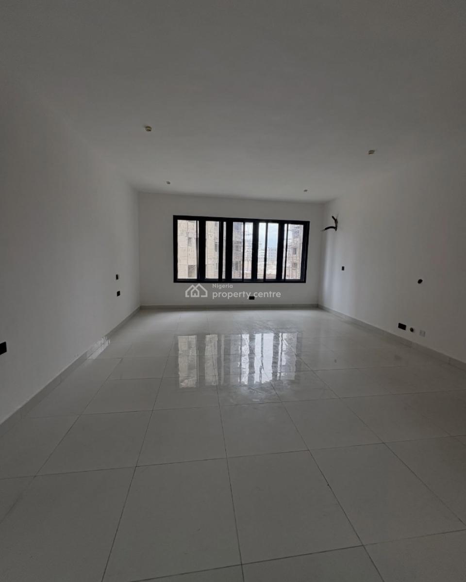 4 Bedroom Terrace with Bq, 4 Bedroom Duplex with Pool and Gym in a Secured Estate, Lekki Phase 1, Lekki, Lagos, Terraced Duplex for Rent