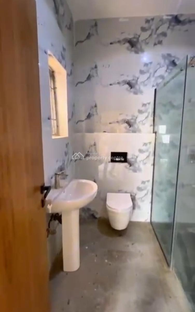 4 Bedroom Terrace Duplex, Guzape District, Abuja, Terraced Duplex for Sale