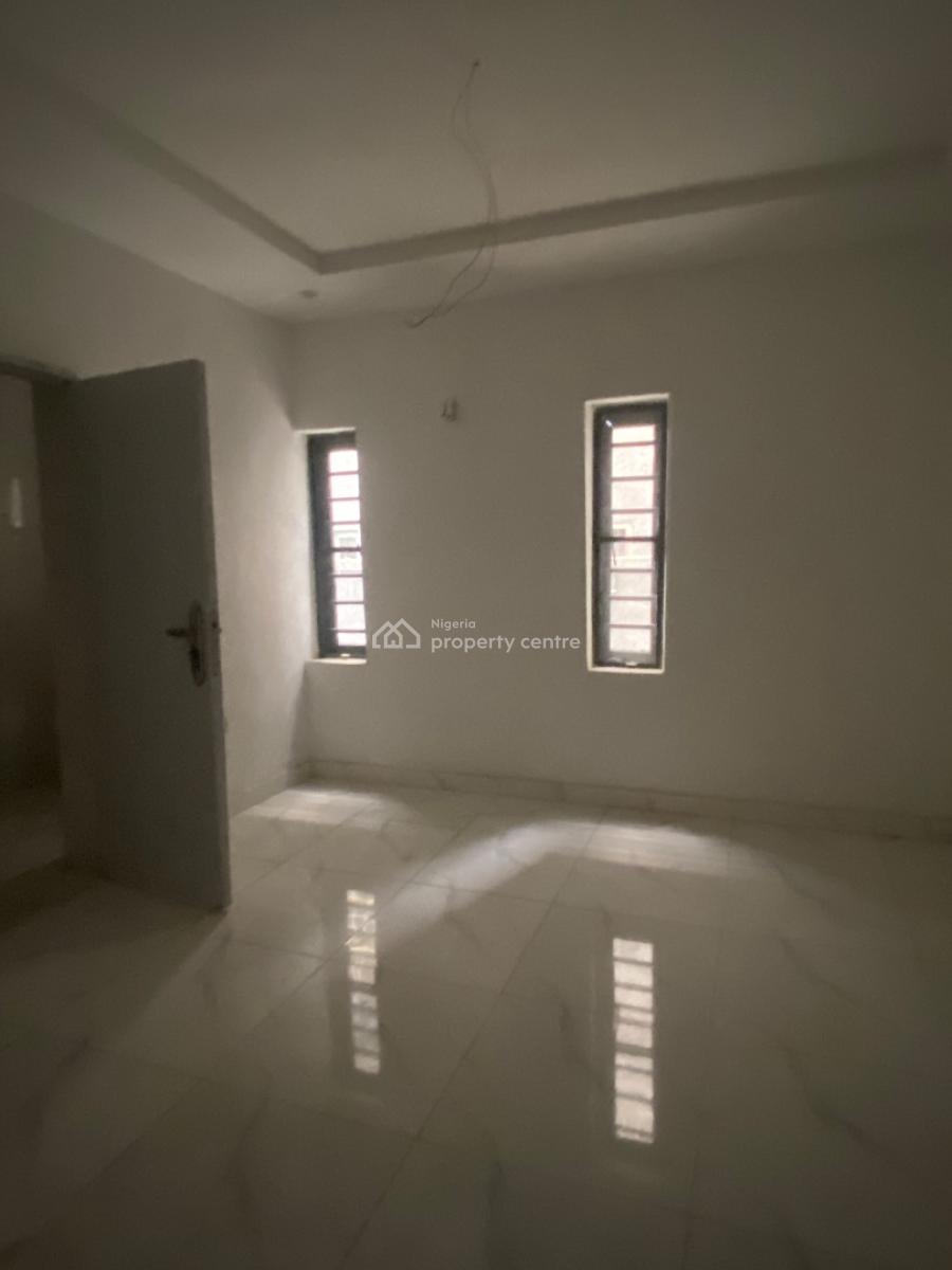 New Luxury 2 Bedroom Enclosed Flat( Lesser Windows for Ventilation), Chevron, Lekki, Lagos, Flat / Apartment for Rent