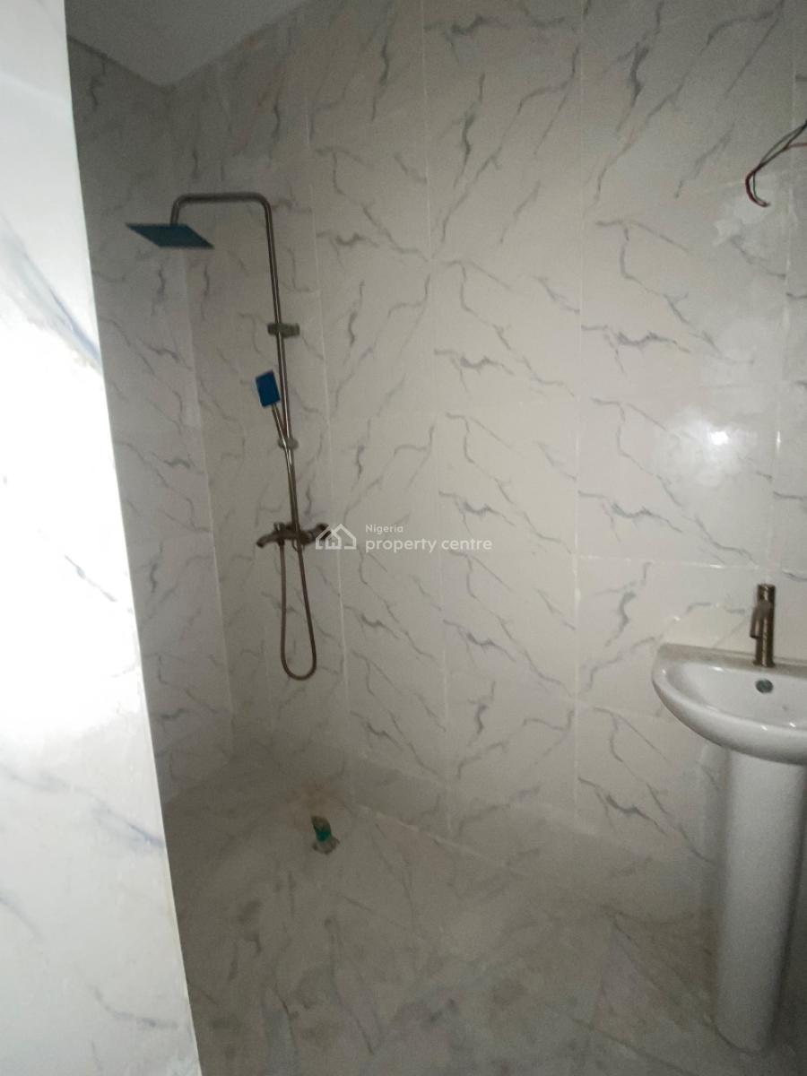 New Luxury 2 Bedroom Enclosed Flat( Lesser Windows for Ventilation), Chevron, Lekki, Lagos, Flat / Apartment for Rent