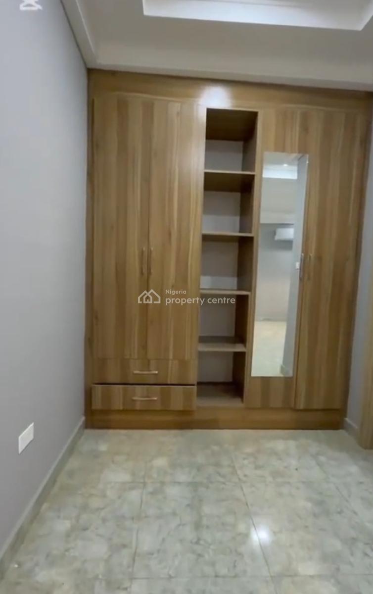 4bedroom Terrace Duplex, Guzape Main, Guzape District, Abuja, Terraced Duplex for Sale