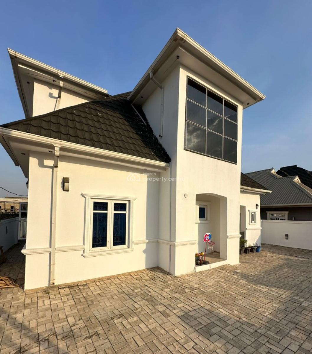 4 Bedroom Penthouse Duplex in Lugbe, Abuja, Harmony Estate, Lugbe, Lugbe District, Abuja, Detached Duplex for Sale